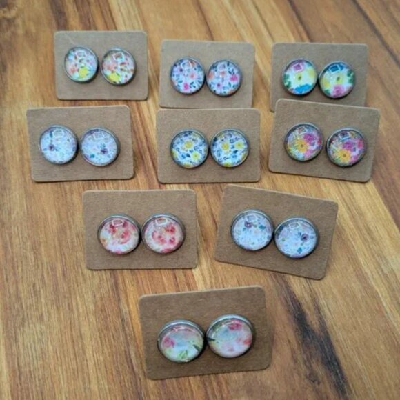 Jewelry - Wholesale Lot of 9 Pairs Floral Bohemian Resin Stud Earrings Glass Resin Everyda